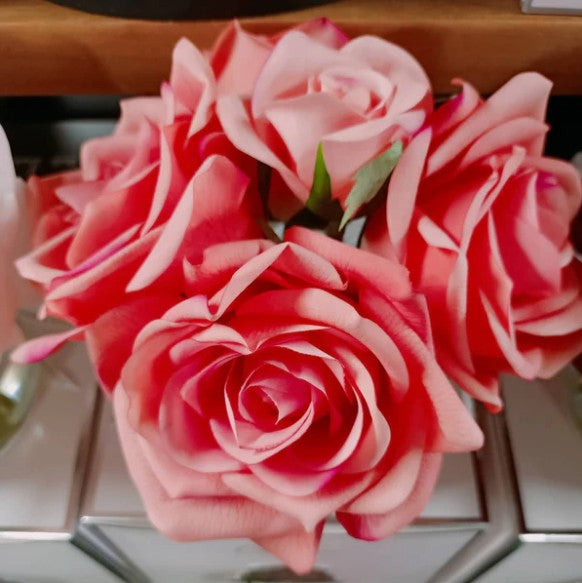 Cote Noire Perfumed Natural Touch 5 Roses - Black - White Peach - GMRB65