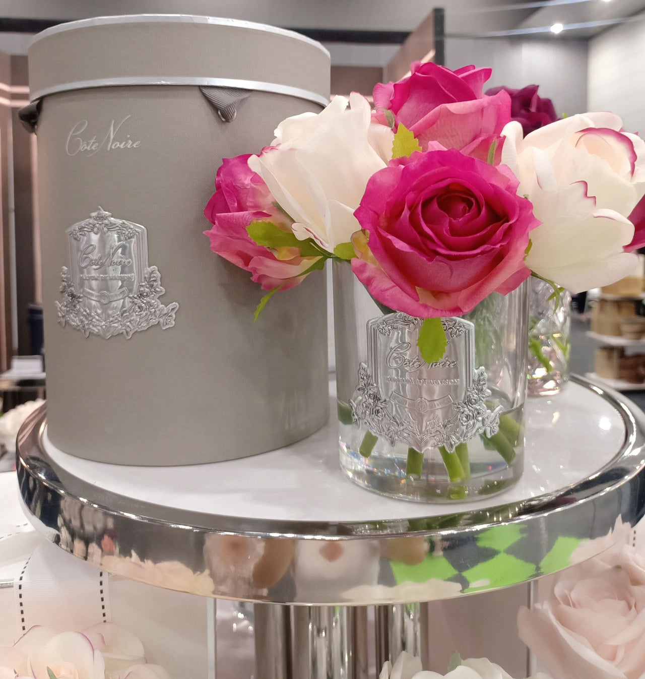 NEW - Premium Bouquet - Mixed Magenta & Blush Rose Buds - Clear Glass - MBS01
