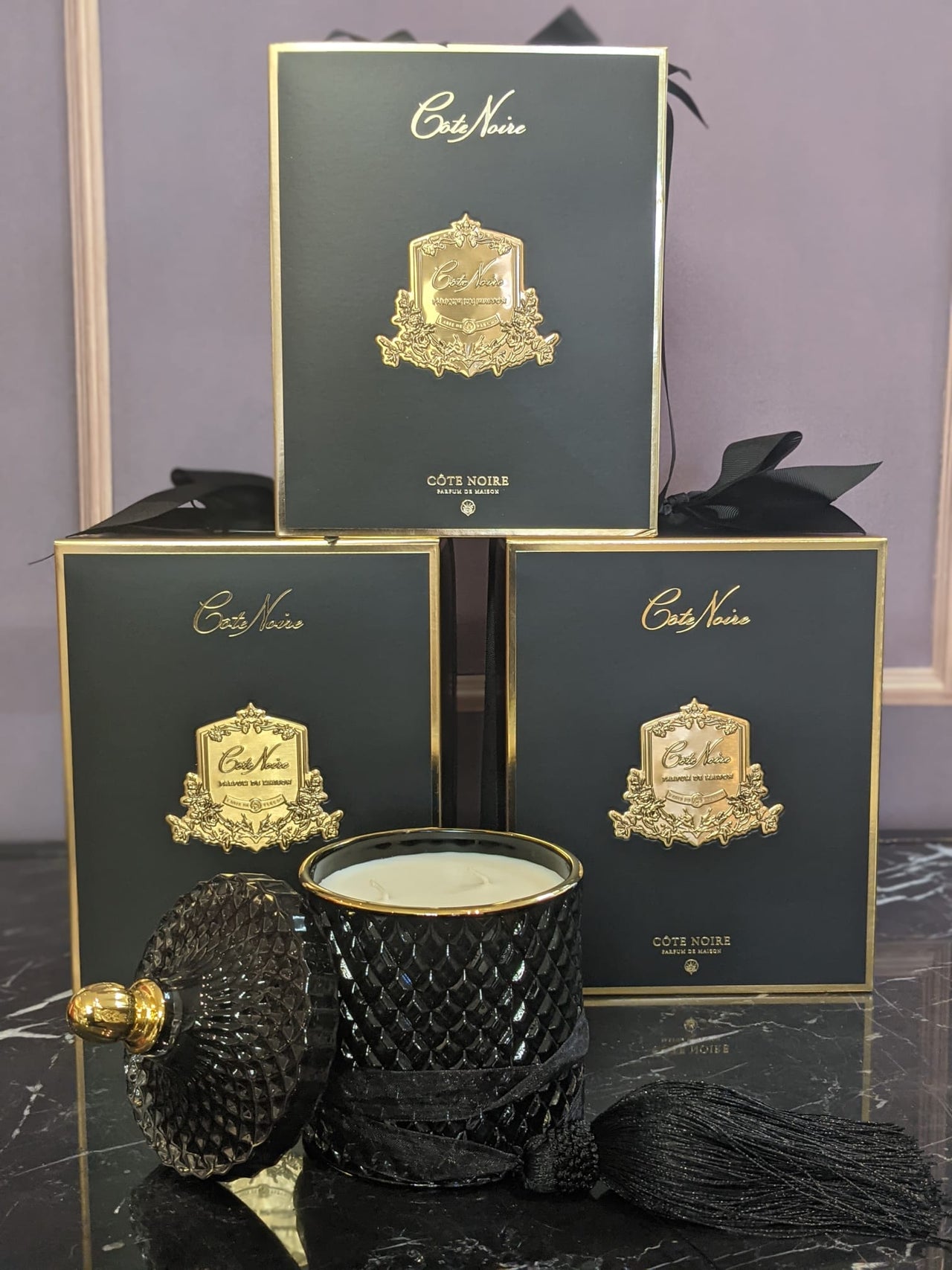 Grand Black & Gold Art Deco Candle -Queen of the night - GML45008