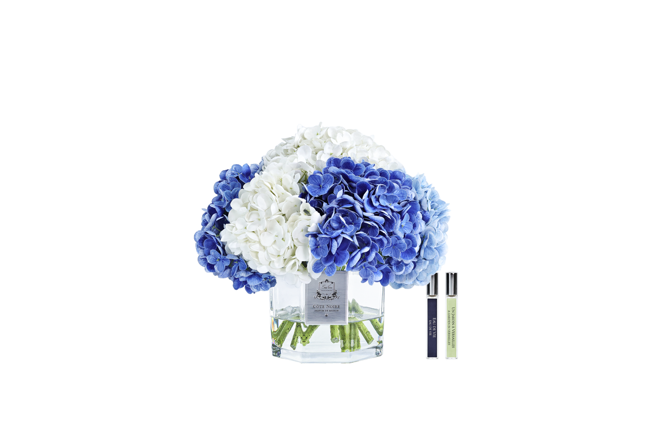 *NEW* CLASSIC HYDRANGEA BOUQUET - Mixed Blue - CHB05