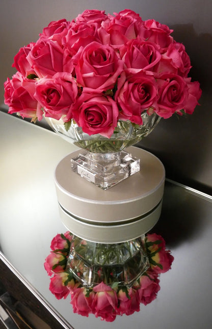 Centrepiece - Magenta Rose Buds & SILVER - CPRB07