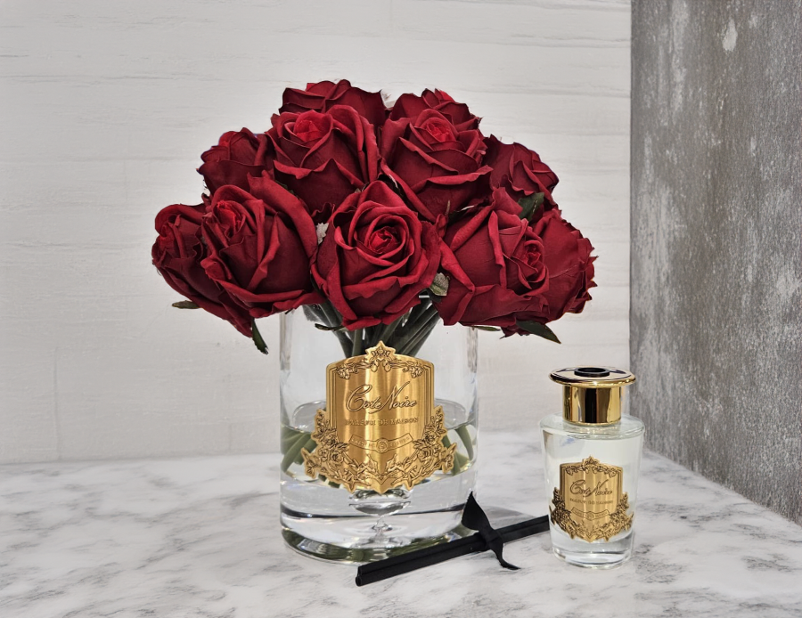 *NEW* LUXURY GRAND ROSE BUD BOUQUET - GOLD BADGE - RED - BLACK BOX - LRB04