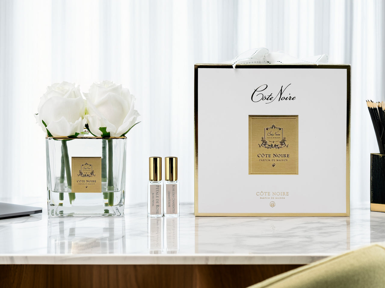 COUTURE SQUARE 4 ROSE BUDS CLEAR GLASS GOLD - Ivory - SVC401