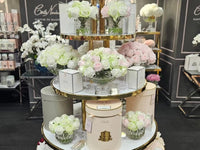 SAMPLE CENTREPIECE - 37 ROSEBUDS IN FRENCH PINK & GREEN & WHITE - SILVER BADGE - CPRB13