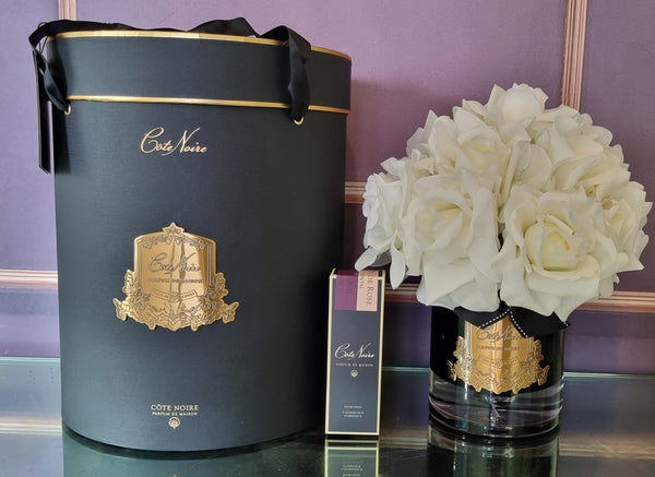 Luxury Grand Bouquet Dark Glass - Gold badge - Ivory White - LTWB01