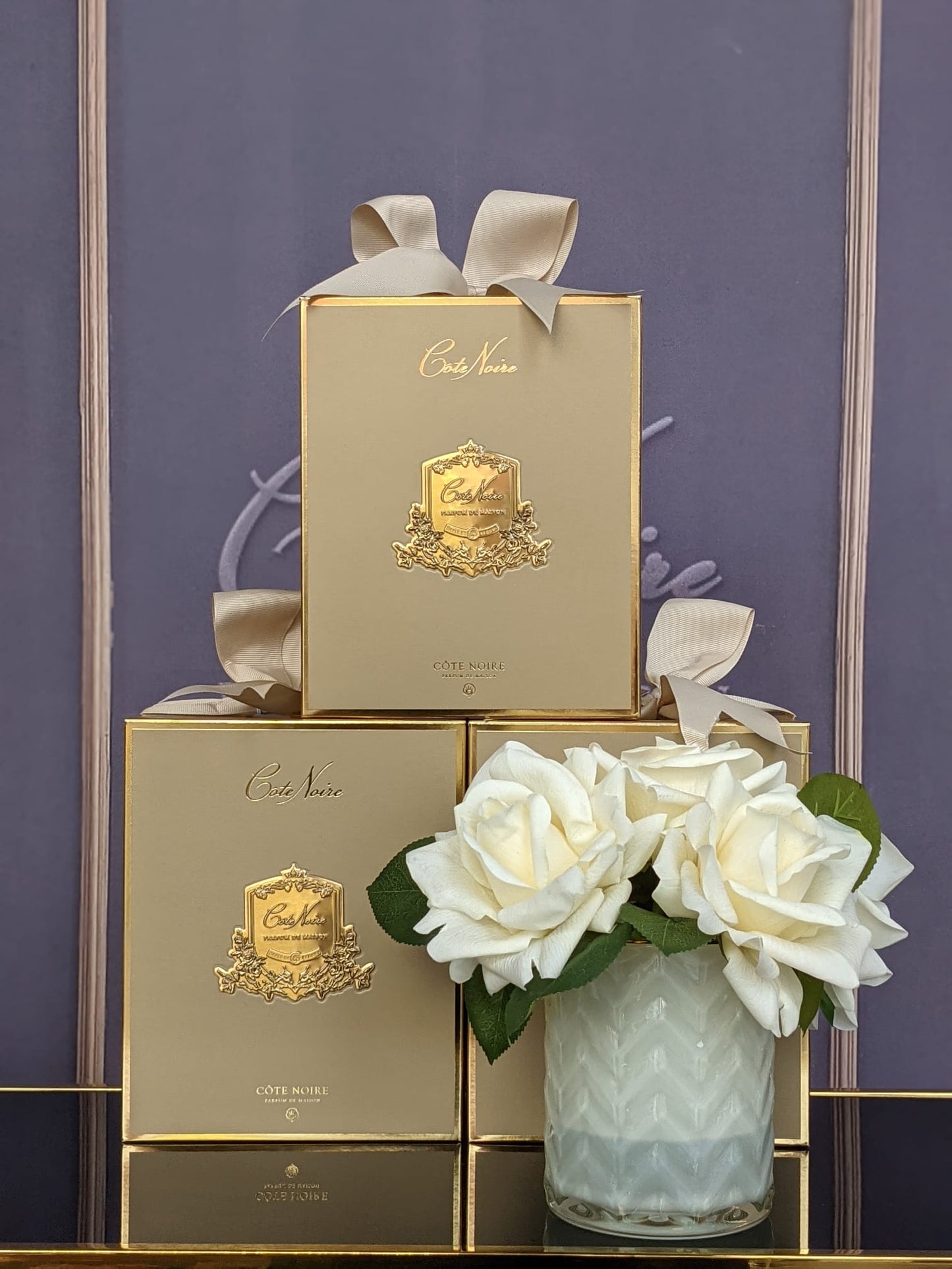 Cote Noire - Herringbone Flower Cream - Champagne Roses - HCF02